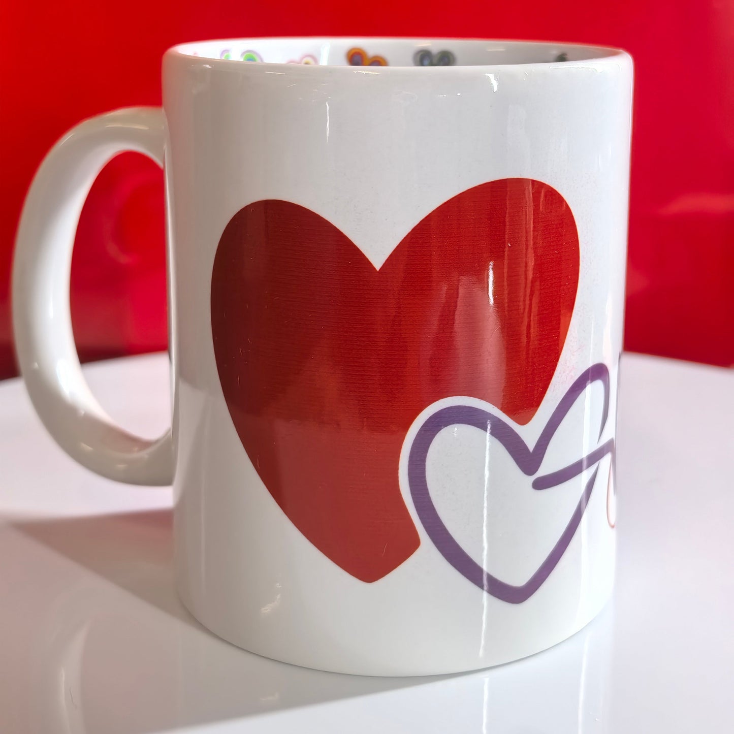 Personalisierte Tasse Herz mit großem roten Herz