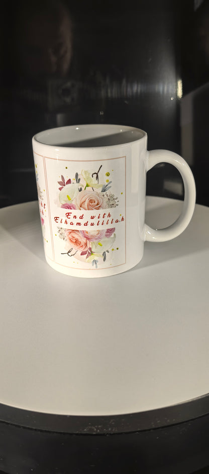 Muslimisches Geschenk mit floraler Verzierung-Keramiktasse mit Bismillah-Spruch – Islamisches Design & Blumenmotiv– Floral und Elegant