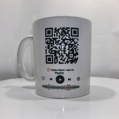 „Geschenk-Tasse für Paare – Weiß mit Herzmotiv“