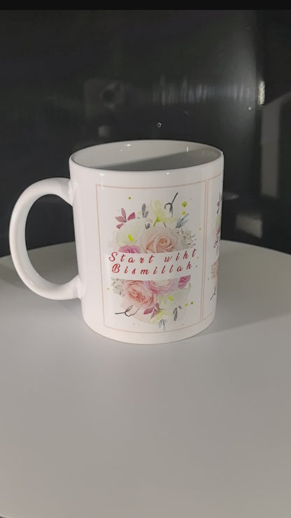 Muslimisches Geschenk mit floraler Verzierung-Keramiktasse mit Bismillah-Spruch – Islamisches Design & Blumenmotiv– Floral und Elegant