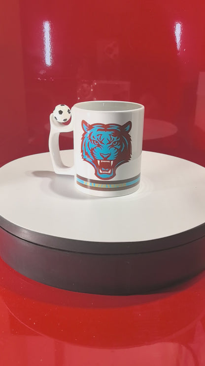 Offizielle Trabzonspor Fan-Tasse mit Tiger-Motiv und Fußball-Henkel | Bordo-Mavi,Tiger-Design und Fußball-Griff